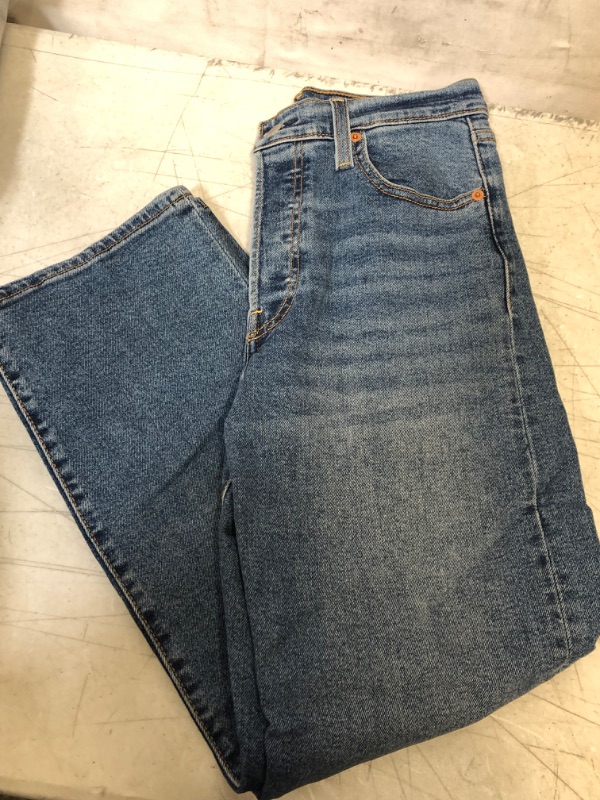 Photo 1 of levi jeans womens size 26 