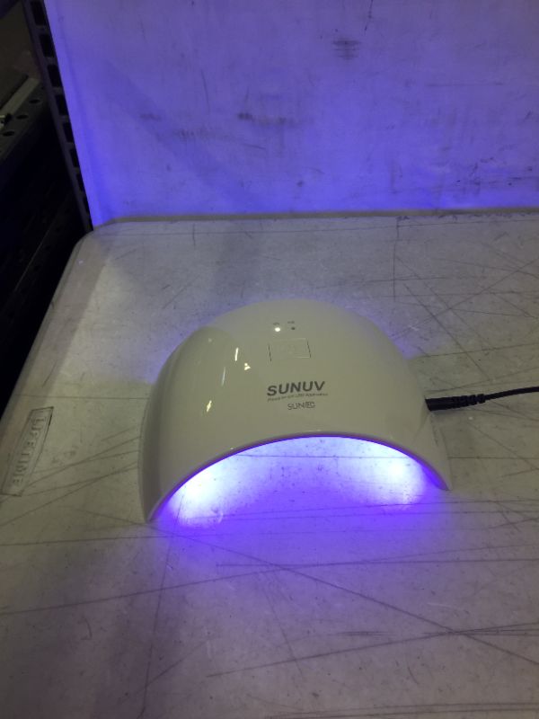 Photo 3 of 2 in 1 LED/UV lamp 