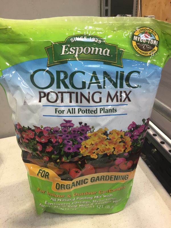 Photo 1 of All Purpse Potting Mix 8Qt Bag Espoma Company Potting Soil AP8 050197701082 .. SEL#_vanguardwholesale GEGA1456794720