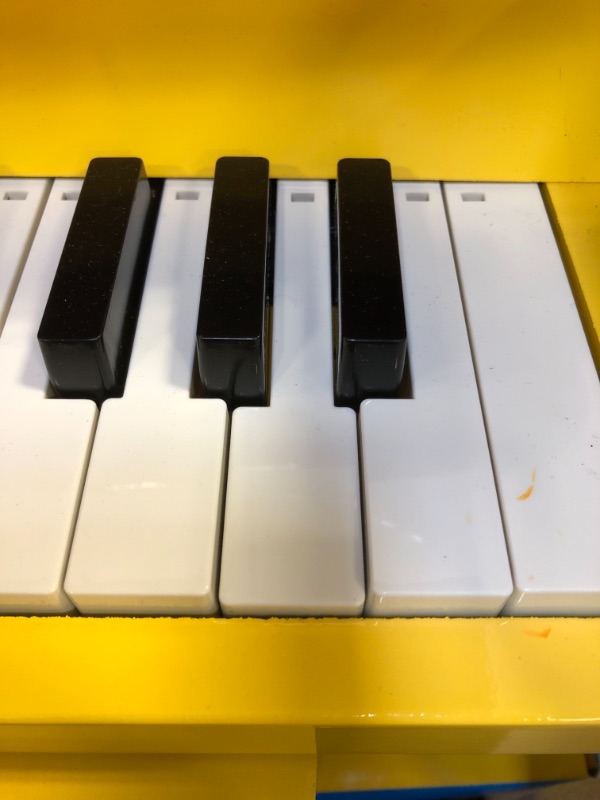 Photo 6 of Melissa & Doug Learn-To-Play Piano With 25 Keys and Color-Coded Songbook
