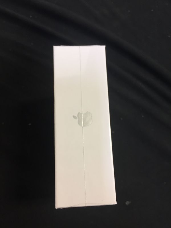 Photo 2 of Apple AirPods (2nd Generation)
