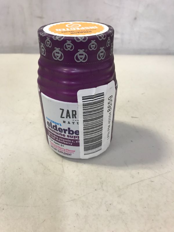 Photo 2 of Zarbee's Naturals Children's Elderberry Immune Support with Vitamin C & Zinc, Natural Berry Flavor, 42 Gummies
 EXP MAY 2022 STICKER ON BOTTLE