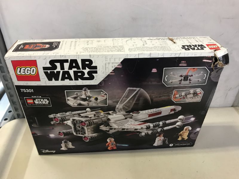 Photo 3 of LEGO Star Wars Luke Skywalkers X-Wing Fighter 75301 DAMAGES TO BOX