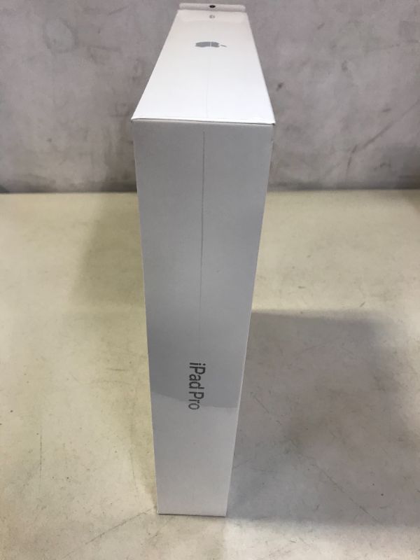 Photo 7 of 2021 Apple 12.9-inch iPad Pro Wi?Fi + Cellular 256GB - Silver 
BRAND NEW, FACTORY SEALED 
