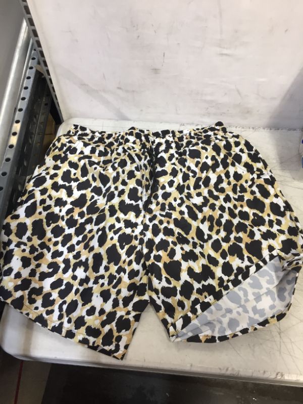 Photo 2 of MENS SHORTS LEOPARD SIZE XXL