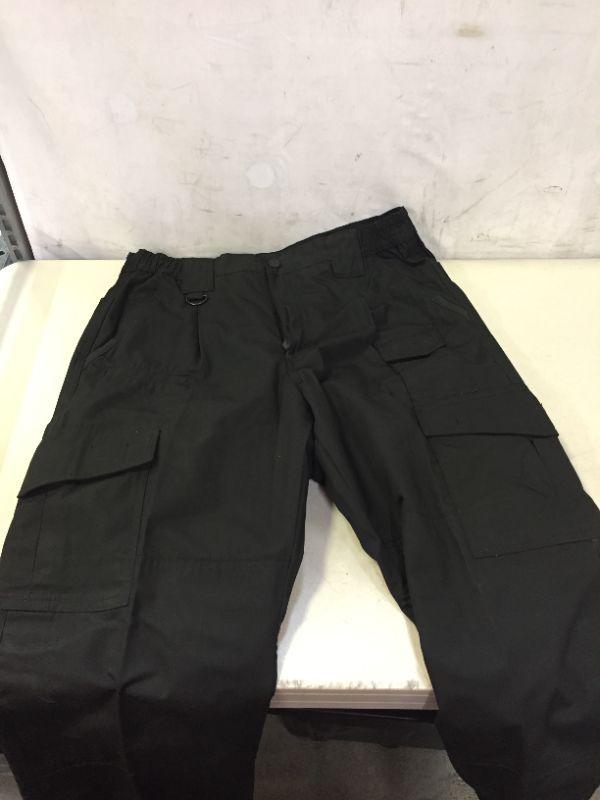 Photo 1 of MEN'S CARGO PANTS SIZE 34/30