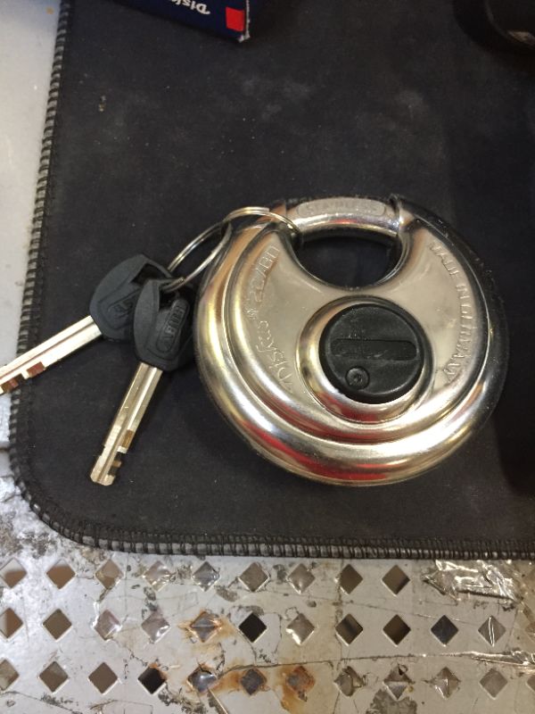 Photo 1 of Abus 20/80 Diskus Hanging Padlock Special Lock
