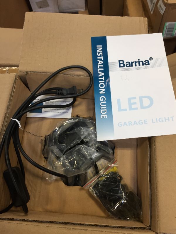 Photo 4 of Barrina UFO LED High Bay Light, 100W 14,000lm 5000k, CRI 85, Commercial Grade Lighting with Hang Chain, UFO LED Shop Lights for Garage, Workshop, Warehouse, Plug and Play, 4-Pack
