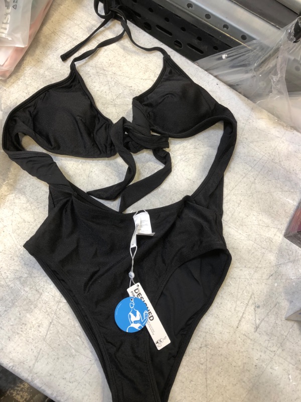 Photo 1 of cupshe womens bathing suit size medium