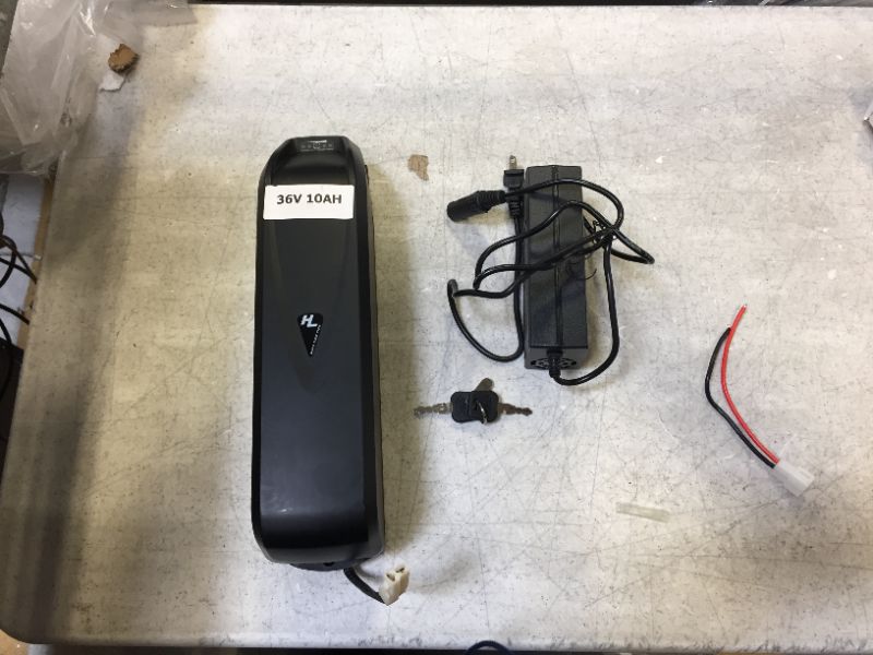 Photo 2 of generic electric bicycle battery 