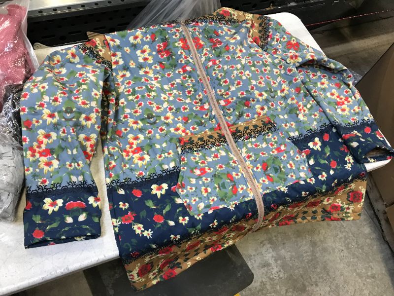 Photo 1 of 4xl floral hoodie sherpa inside