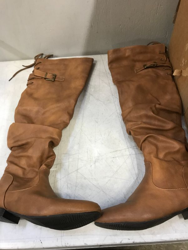 Photo 1 of DREAMPAIR BROWN WOMENS BOOTS US 8