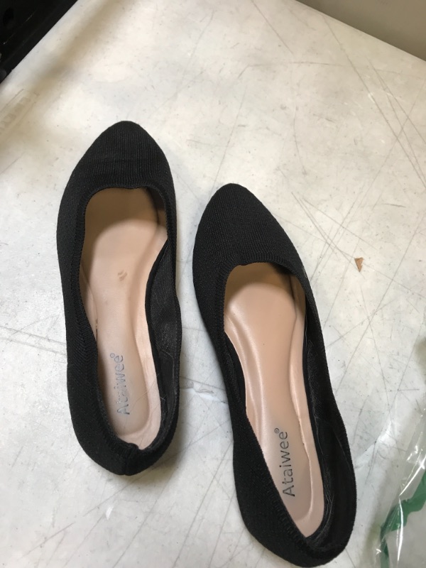 Photo 2 of Ataiwee Women's Wide Flat Shoes?Casual Round Toe Slip on Wide Ballet Shoes. SIZE 8.5
