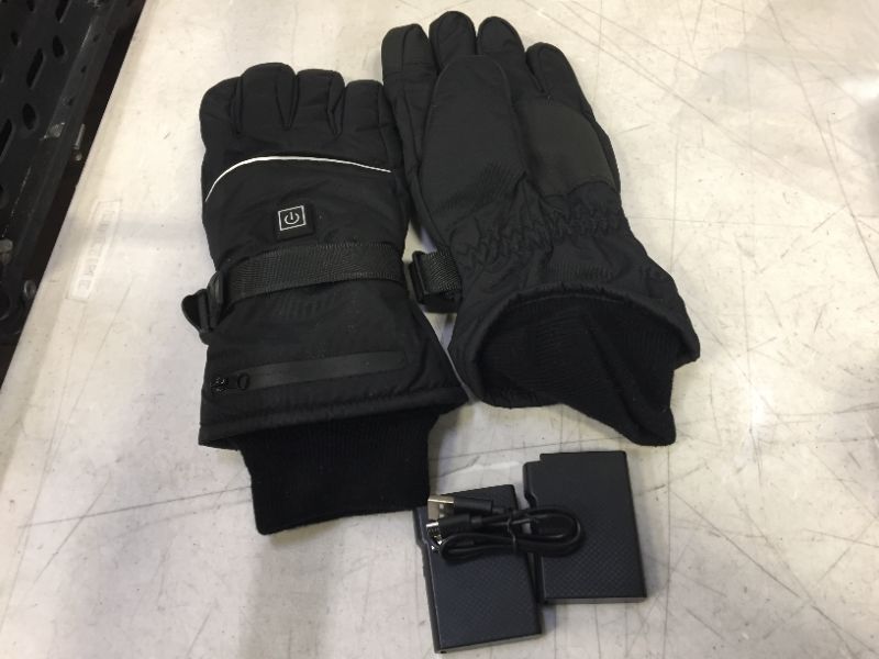 Photo 1 of  Heated Gloves USB Heated Rechargeable large size --batteries included 