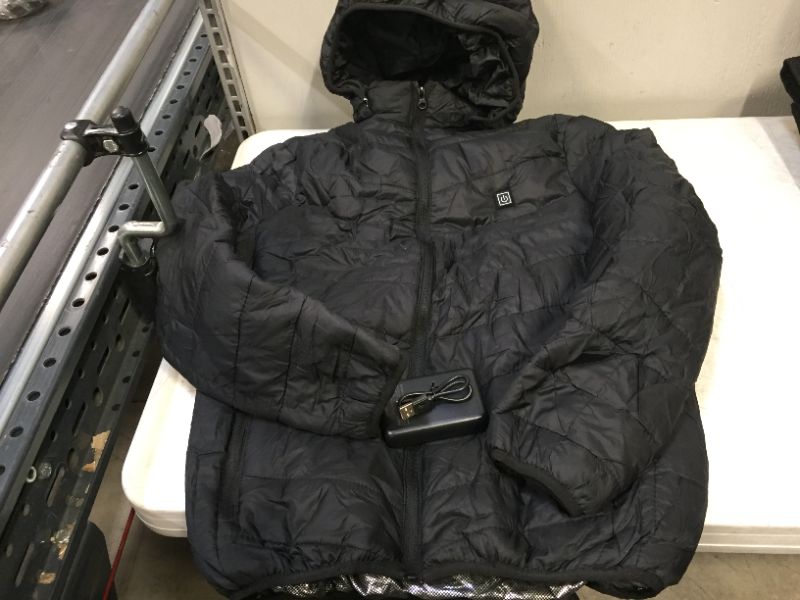 Photo 1 of  Heated Jacket SB Heated Rechargeable 2xl size --batteries included  size runs small