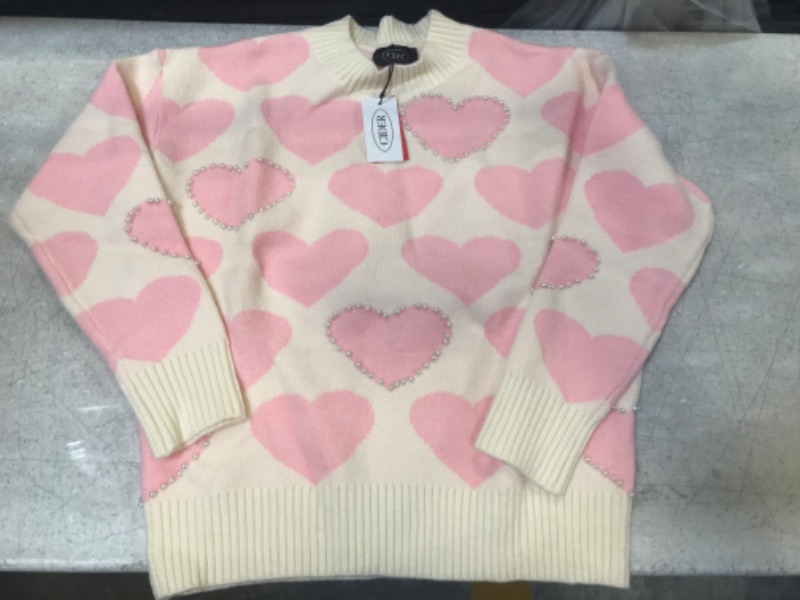 Photo 1 of Women's Seater Top with Heart Design
Size: S