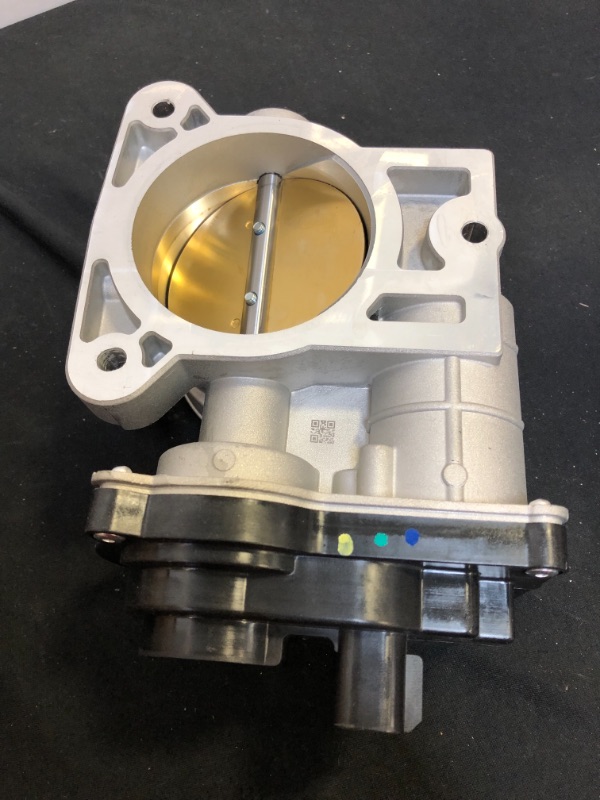 Photo 3 of ACDelco GM Genuine Parts 12679525 Fuel Injection Throttle Body with Throttle Actuator
