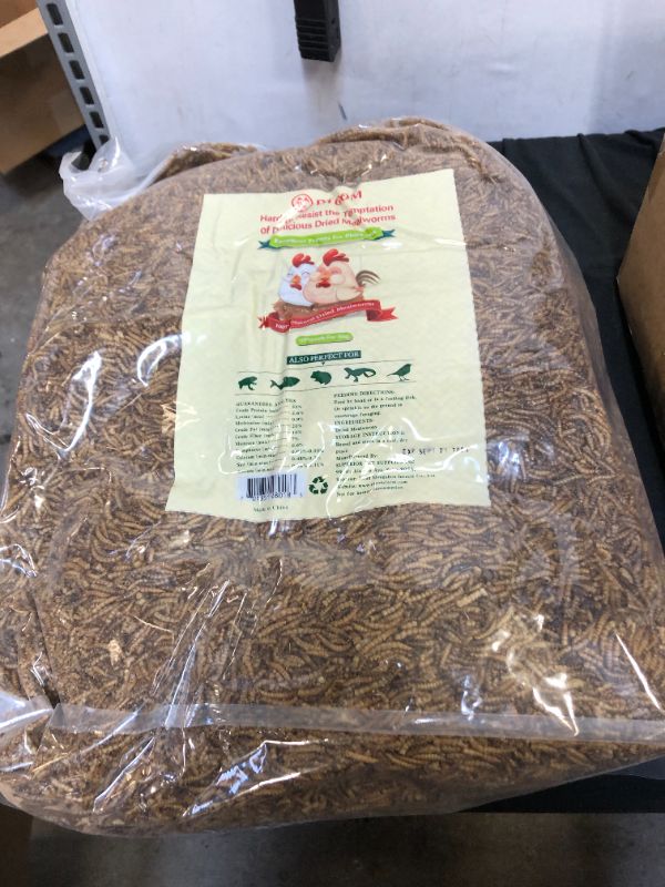 Photo 3 of 10lbs Bulk Non-GMO Dried Mealworms for Reptile , Tortoise ; Amphibian ,Lizard ;Wild Birds; Chichens; Duck etc EXPIRES 9//2023
