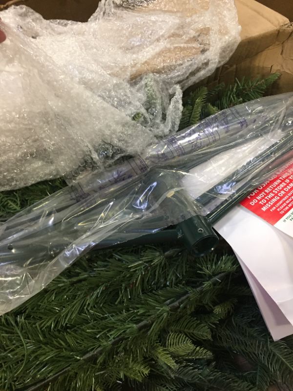 Photo 3 of 6 1/2 ft. Pre-lit Aspen Green Fir Artificial Christmas Tree 500 UL listed Clear