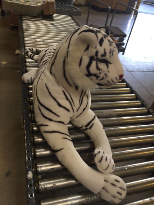 Photo 5 of White Tiger Giant Stuffed Animal
