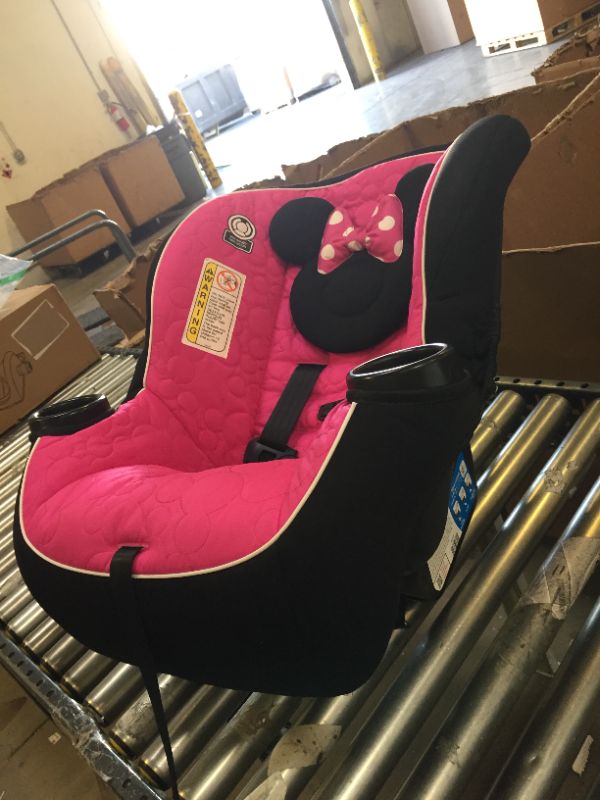 Photo 4 of Disney Baby Apt 50 Convertible Car Seat, Mouseketeer Minnie
