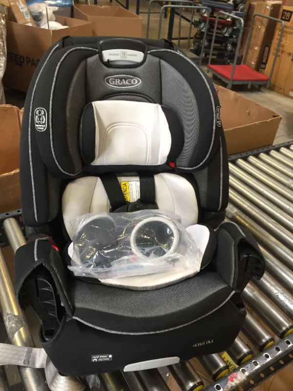 Photo 5 of Graco 4Ever DLX 4 in 1 Car Seat, Infant to Toddler Car Seat, with 10 Years of Use, Fairmont , 20x21.5x24 Inch (Pack of 1)
