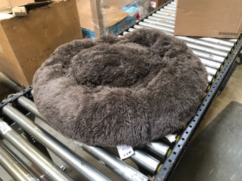 Photo 1 of 32in ROUND FLUFFY DOG BED GREYBROWN