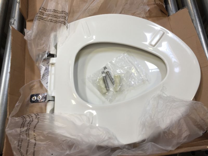 Photo 2 of BEMIS 1000CPT Paramount Heavy Duty OVERSIZED Closed Front Toilet Seat with 1,000 lb Weight limit will Never Loosen & Reduce Call-backs, ROUND/ELONGATED, Plastic, White

