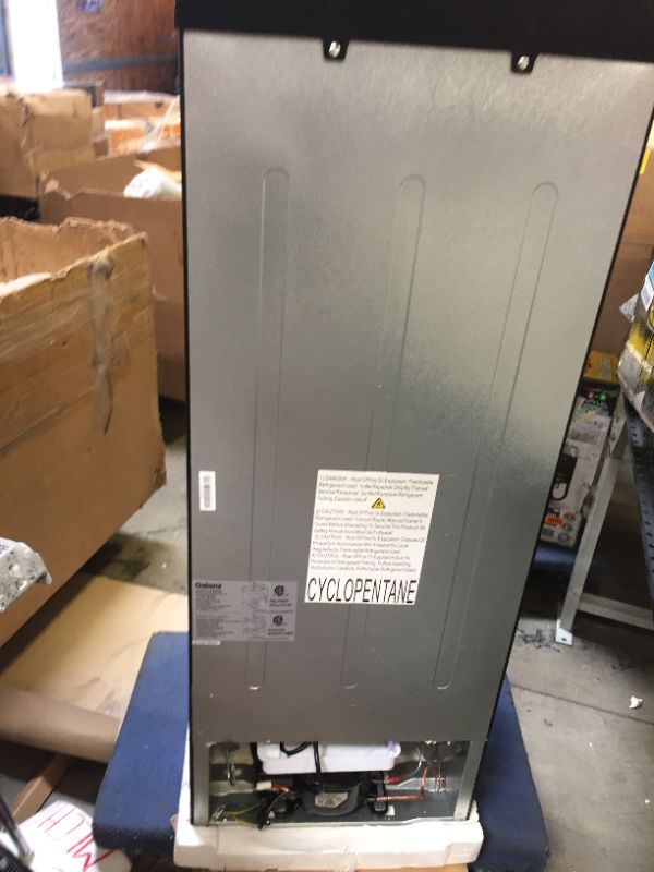 Photo 4 of Galanz GLR46TBKER Retro Compact Refrigerator, 4.6 Cu.Ft Mini Fridge with Dual Door, Adjustable Mechanical Thermostat with True Freezer, Black
