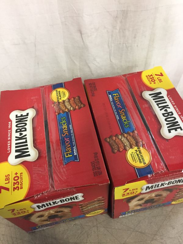 Photo 1 of 7 Lbs Flavor Biscuit Dog Snacks for Small to Medium Breeds
(2 pack) (factory sealed)
EXP 5/6/2022 