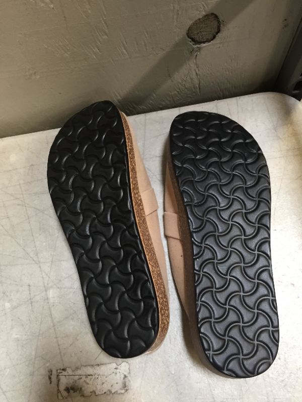 Photo 1 of women's slip on shoes size 37 
