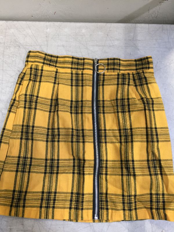 Photo 1 of women's skirt size  XS/S