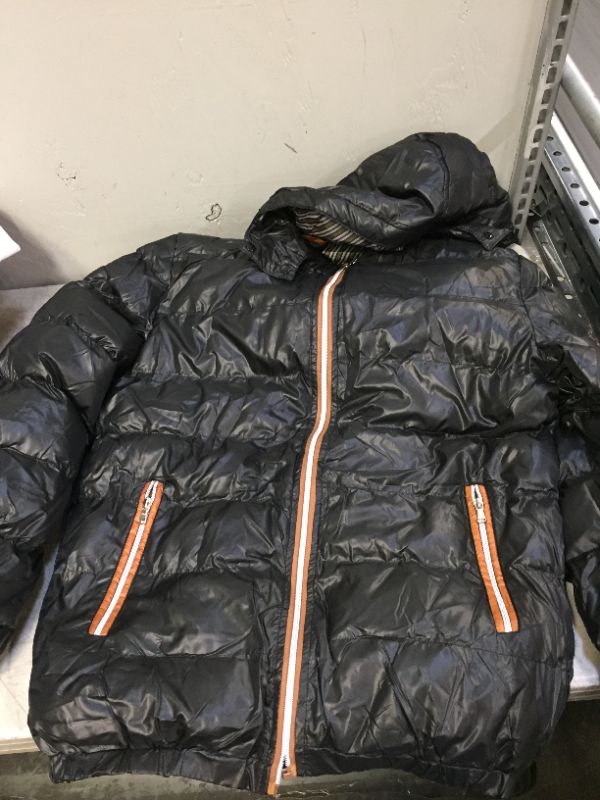 Photo 1 of men's puffy jacket
size L
