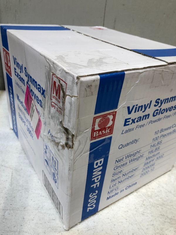 Photo 2 of Basic Medical Synmax Vinyl Exam Gloves - Latex-Free & Powder-Free - Medium, BMPF-3002(Case of 1,000)