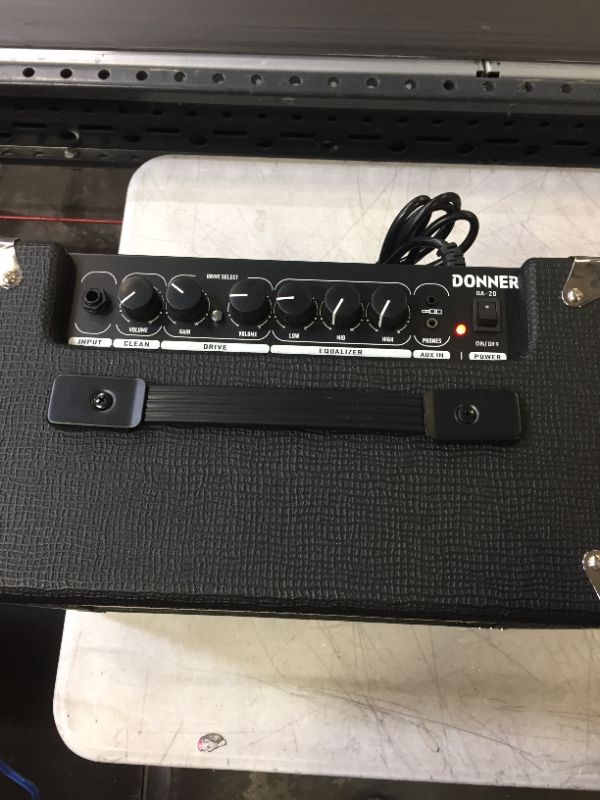 Photo 4 of Donner Electric Guitar Amp 20W, Guitar Practice Amplifier Combo DA-20 with 8" Speaker? Clean & Distorted Dual Channel Sound Circuit Design
