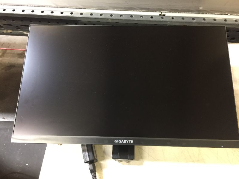 Photo 2 of GIGABYTE M27Q 27" 170Hz 1440P -KVM Gaming Monitor, 2560 x 1440 SS IPS Display, 0.5ms (MPRT) Response Time, 92% DCI-P3, HDR Ready, FreeSync Premium, 1x Display Port 1.2, 2x HDMI 2.0, 2x USB 3.0
