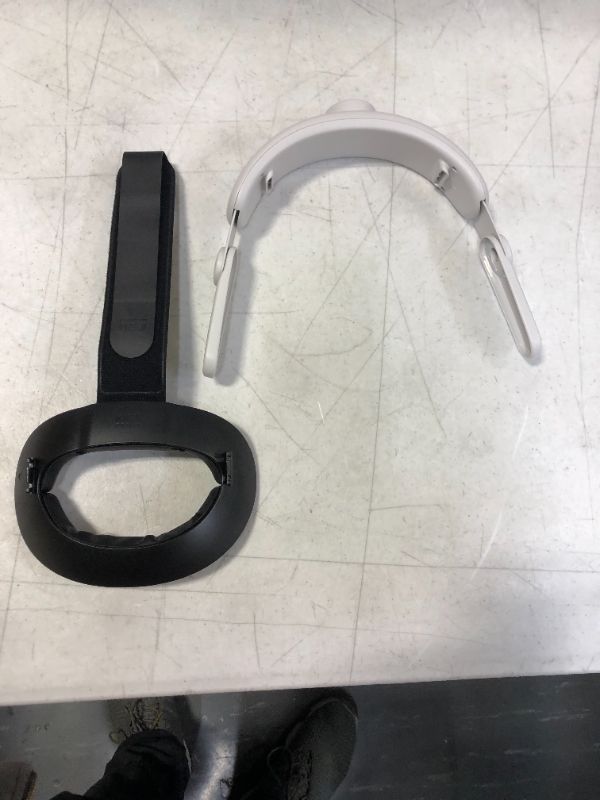 Photo 2 of Replaceable Head Strap for Oculus Quest 2