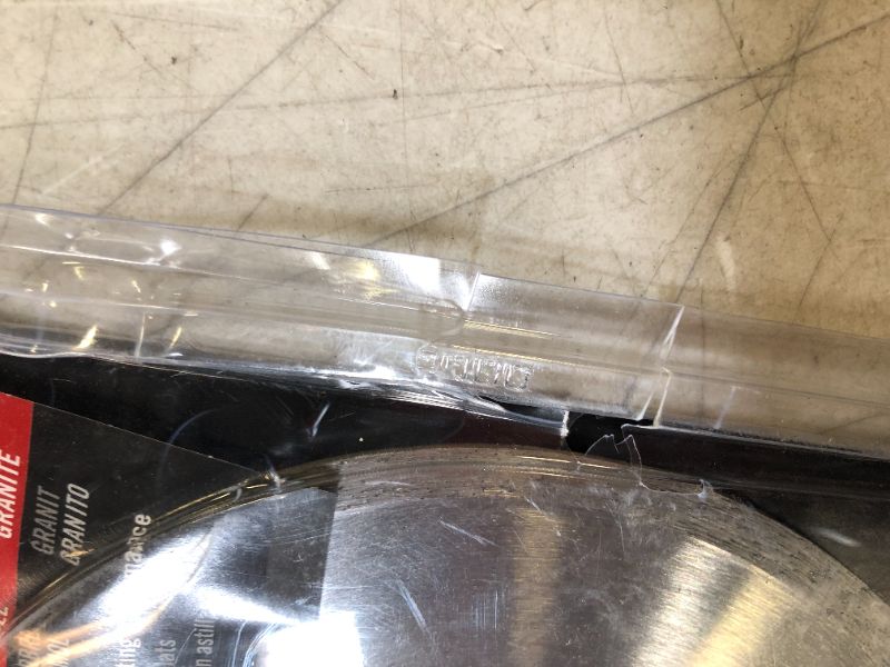 Photo 3 of 7 in. Diamond Tile Circular Saw Blade
(( PACKAGE IS DAMAGED ))