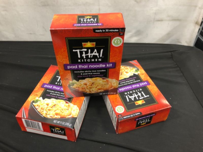 Photo 1 of 3 pack Thai Kitchen - Stir-Fry Rice Noodles with Sauce 9.00 oz EXP---Feb-10-2022
