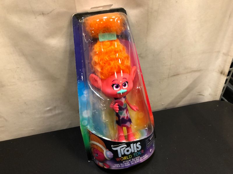 Photo 2 of Dreamworks Trolls World Tour Stylin DJ Suki Brand New Hasbro
