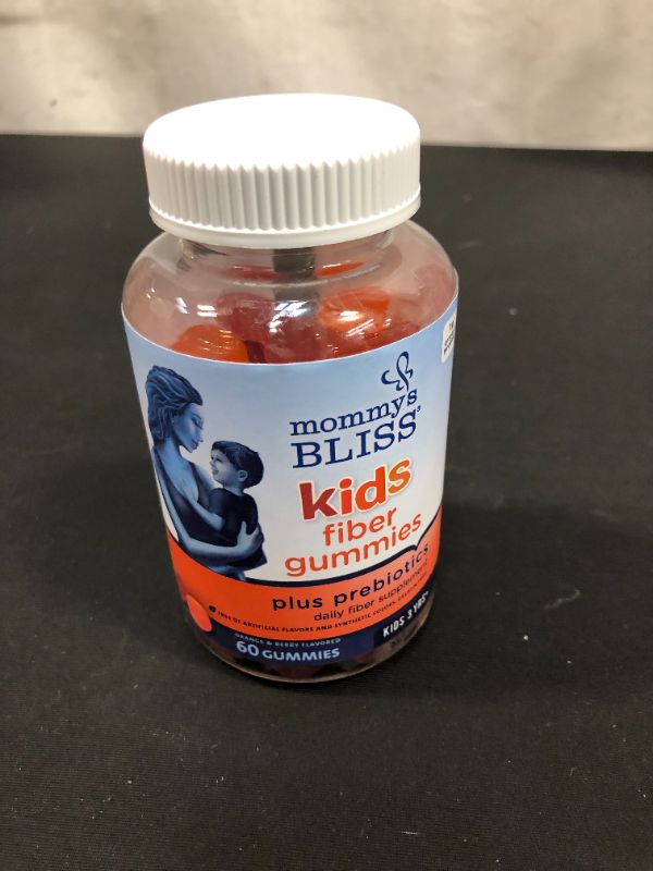 Photo 2 of EXP 09/2023 - Mommy's Bliss Kids Fiber Gummies with Prebiotics and Chicory Root Gentle Daily Fiber Supplement (Ages 3+), Natural Orange & Berry Flavors ,60 Gummies
