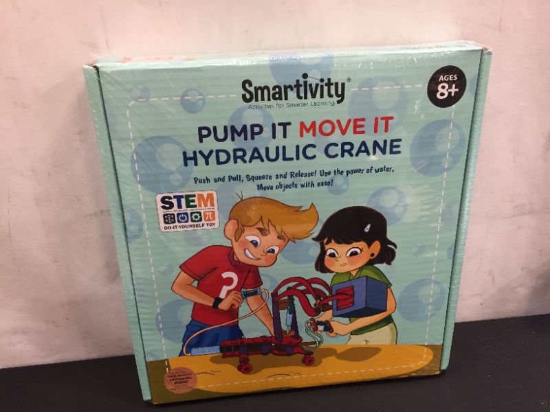 Photo 3 of ***Brand new factory sealed***Smartivity Pump It Move It Hydraulic Crane - S.T.E.M., S.T.E.A.M. Learning
