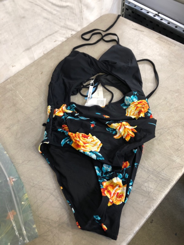 Photo 1 of CUPSHE WOMEN'S 1 PIECE PEEK A BOO OPEN FRONT BATHING SUIT SIZE, M