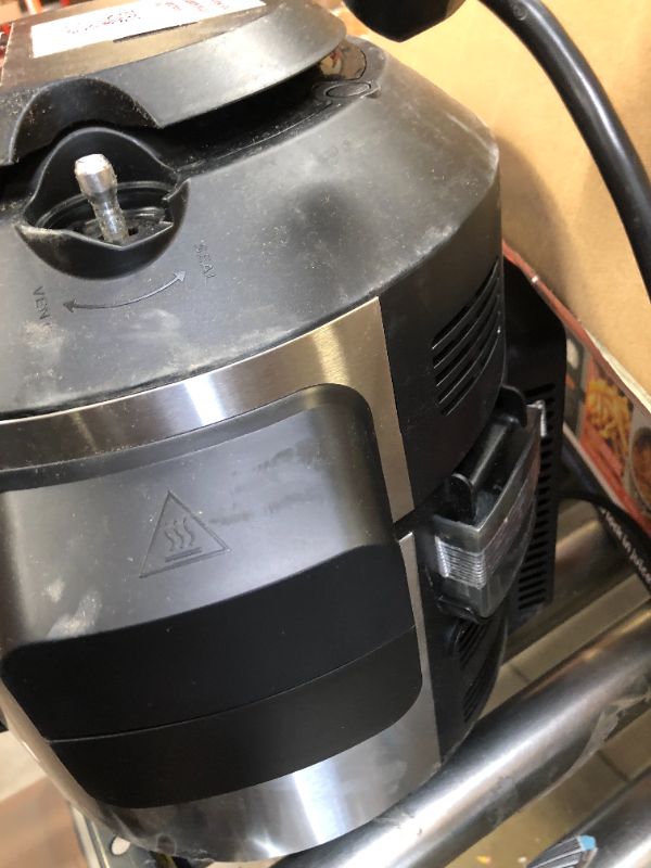 Photo 3 of Ninja Foodi 14-in-1 8-qt. XL Pressure Cooker Steam Fryer with SmartLid, Multicol

