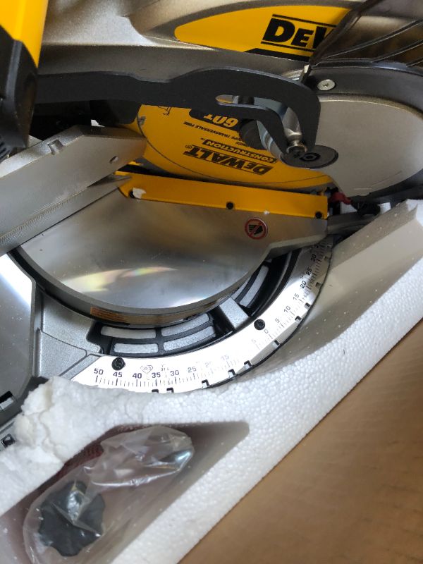 Photo 3 of DEWALT Miter Saw, Double-Bevel, Compound, 12-Inch, 15-Amp (DWS716)
