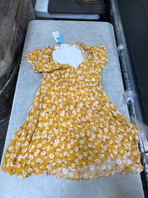 Photo 2 of Freyja Yellow Floral V-Neck Dress. Small
