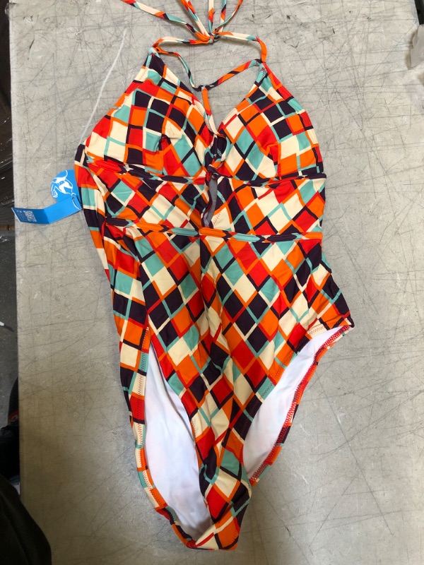 Photo 2 of Geometric Print Plunging Neckline One Piece Swimsuit, XS
