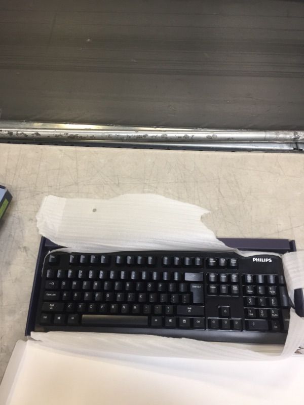 Photo 2 of Philips G200 Wired Gaming Keyboard SPK6212B Black
