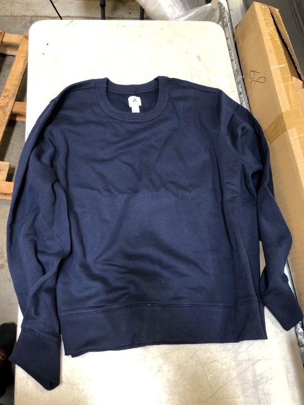 Photo 1 of Generic Blue Long Sleeve Sweater, XXL