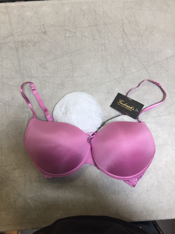 Photo 1 of Generic Pink Bra, Size 34D 